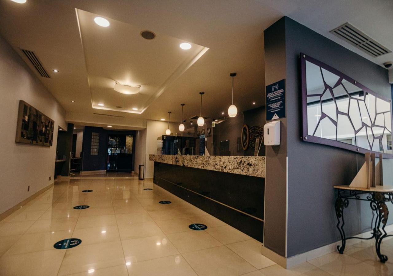 Hotel Calafia مكسيكالي المظهر الخارجي الصورة