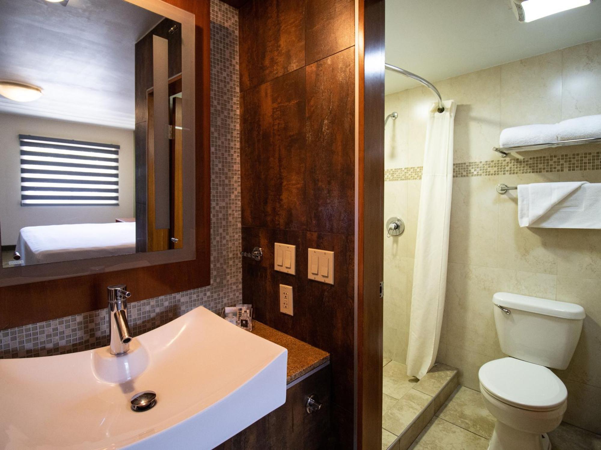 Hotel Calafia مكسيكالي المظهر الخارجي الصورة