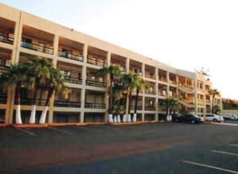 Hotel Calafia مكسيكالي المظهر الخارجي الصورة